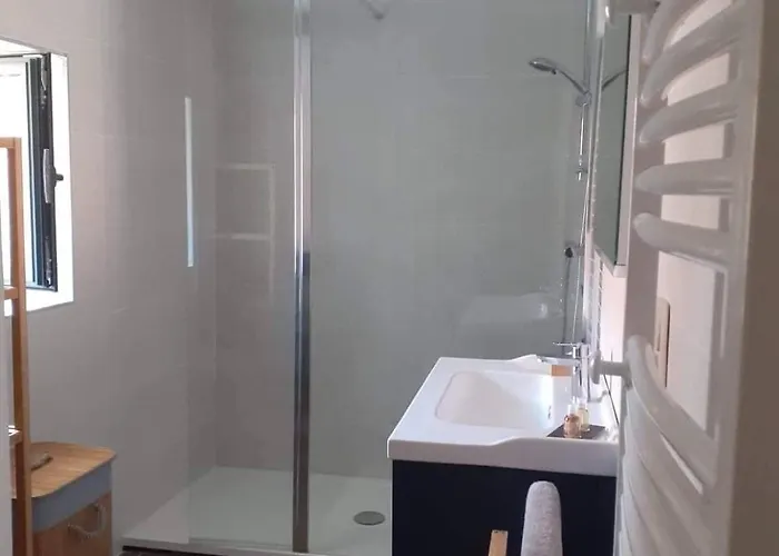 La Maison Du Charpentier Ferienhaus Proissans